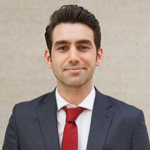 Актёр Серкан Руткай Айыкёз